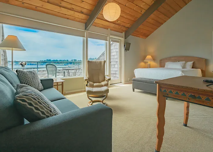 Embarcadero Resort